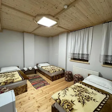 Bujtina Oxhaku I Docit Peshkopi