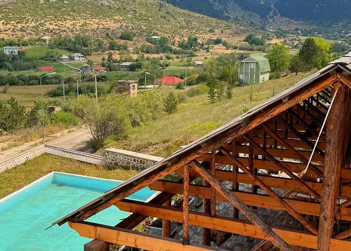 Bujtina Oxhaku I Docit Konukevi
