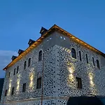 Maison d'hôtes Bujtina Oxhaku I Docit