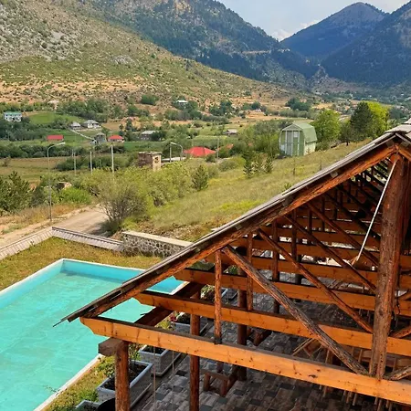 Bujtina Oxhaku I Docit Maison d'hôtes